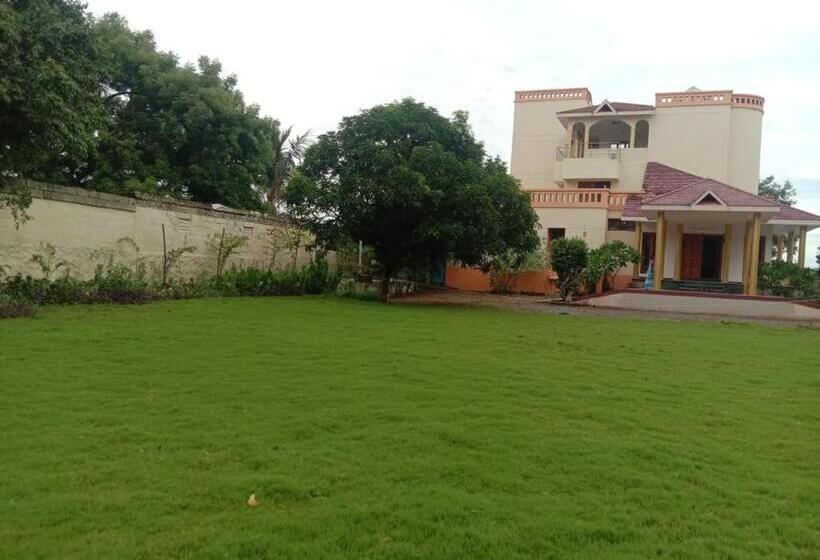 غرفة قياسية, Sunshine Beach House