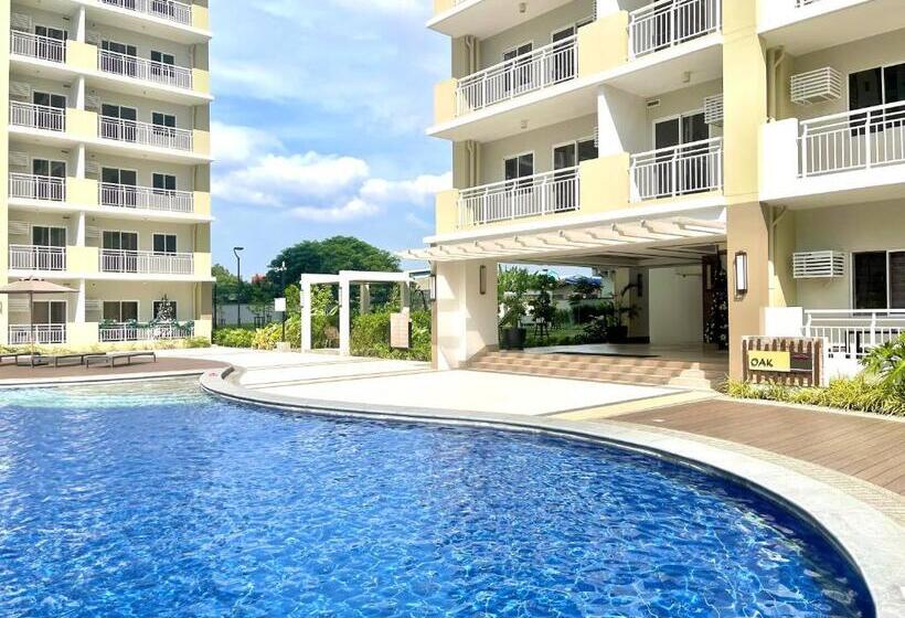 آپارتمان 2 خوابه, Mushroom Leisure Suites At The Atherton, Paranaque City