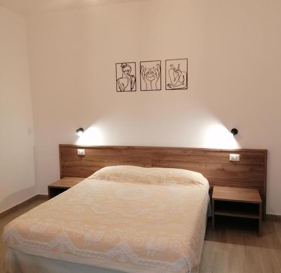 غرفة قياسية, Classs Affittacamere