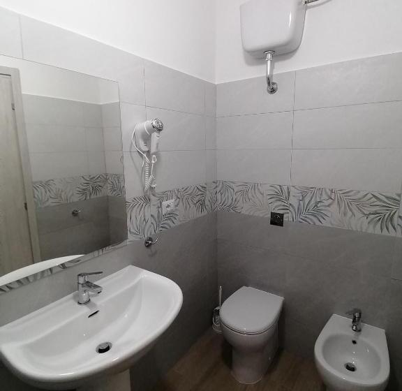 إستديو قياسى مزود بشرفة, Classs Affittacamere