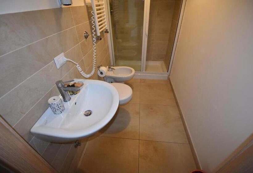 اتاق استاندارد با بالکن, Guesthouse Vassallo Uno