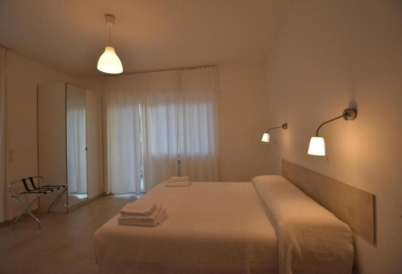 اتاق استاندارد با بالکن, Guesthouse Vassallo Uno