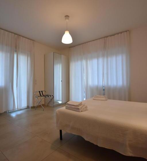 اتاق استاندارد با بالکن, Guesthouse Vassallo Uno