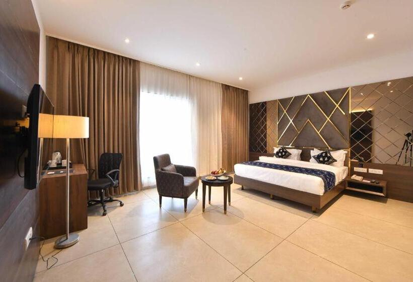 غرفة كومفورت ثلاثية, Clubhouse Hotel Morbi