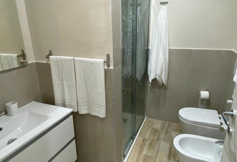 غرفة قياسية, Aqua Pompeiana