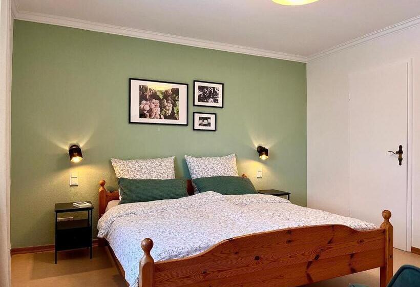 חדר סטנדרט נוף להרים, Pension 1595 Im Weingut Botzet