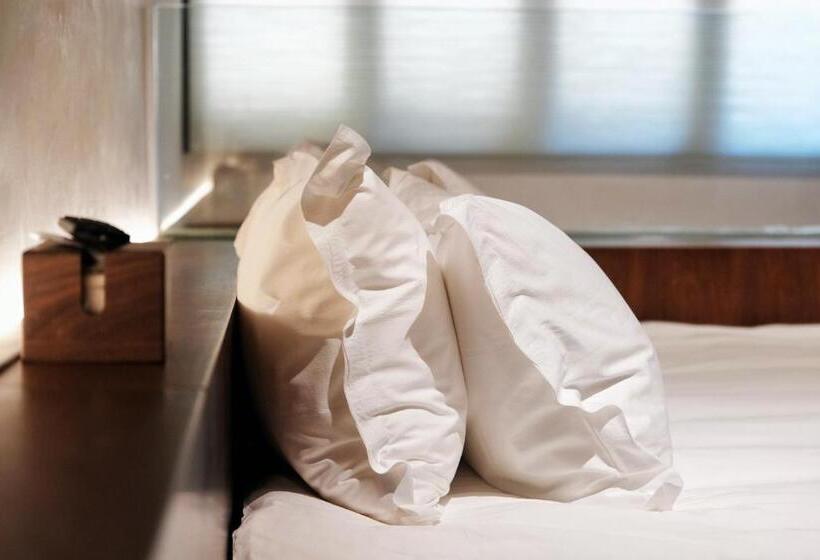 家庭间, Glaze Garden