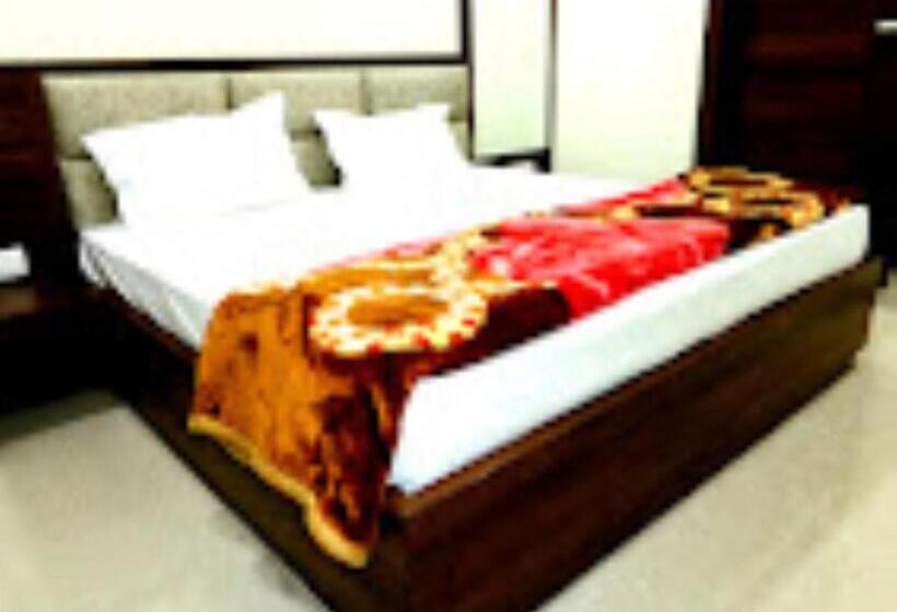 Номер Deluxe, Babylon Regency , Mathura
