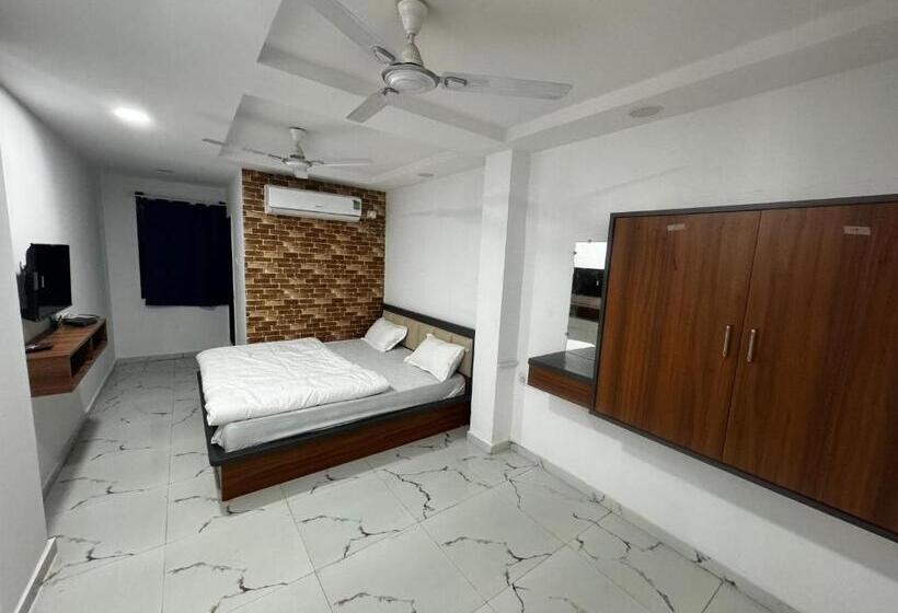 חדר דלוקס, Garden Plaza