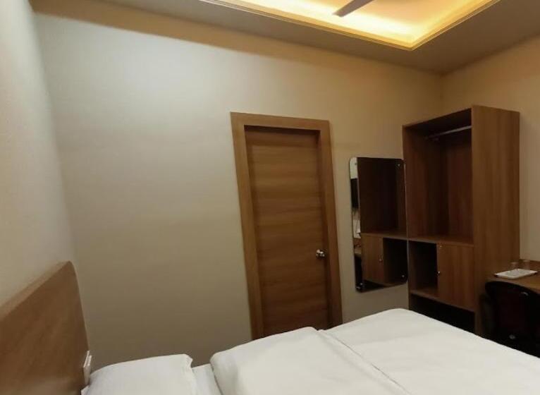 Quarto Estandar, Vishram Inn