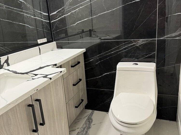 غرفة قياسية, The Viking Inn