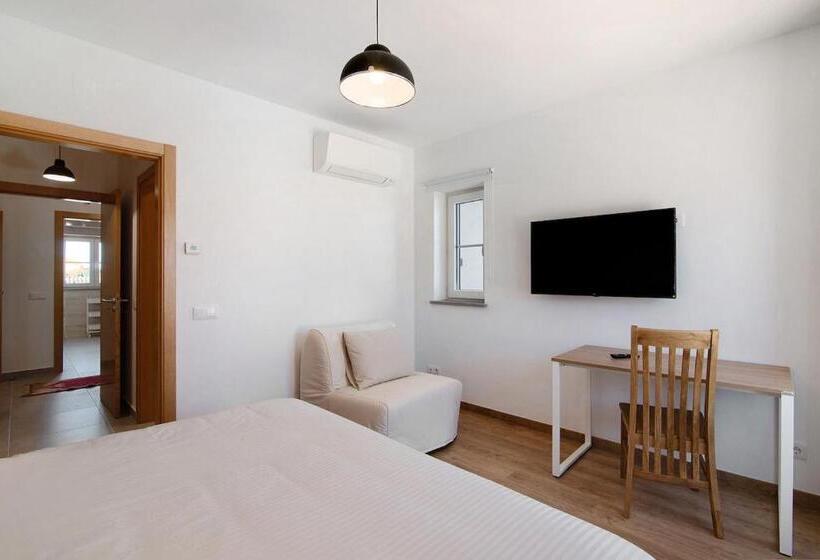 Апартаменты 2 Спальни, Quinta Da Bornacha   Casa A