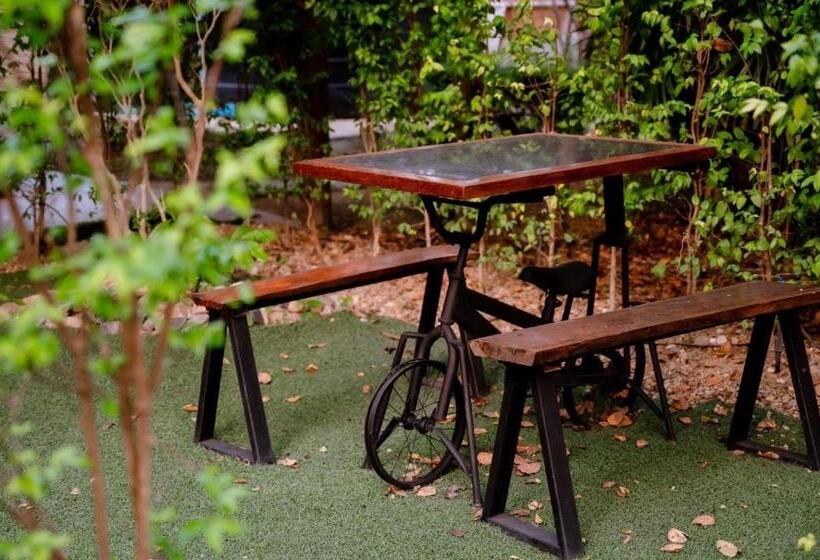 غرفة سوبيريور سرير كينج, Srichaiyapura Wellness Resort