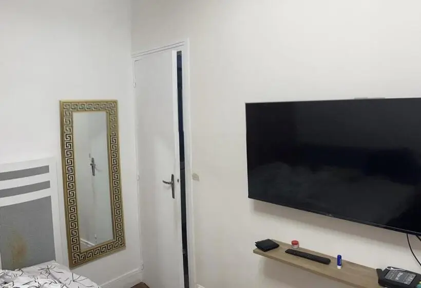 デラックスルーム, Chambre D Hote