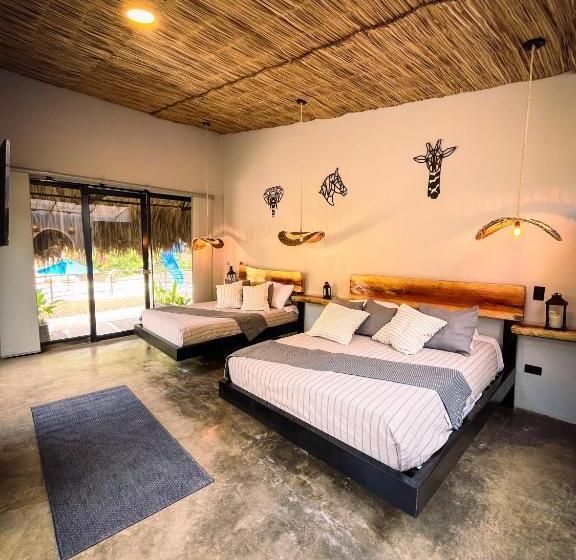جناح عائلي, Jungla Ecoluxury Resort