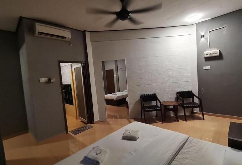 חדר משפחתי, Matahari Chalet Long Beach Perhentian Island