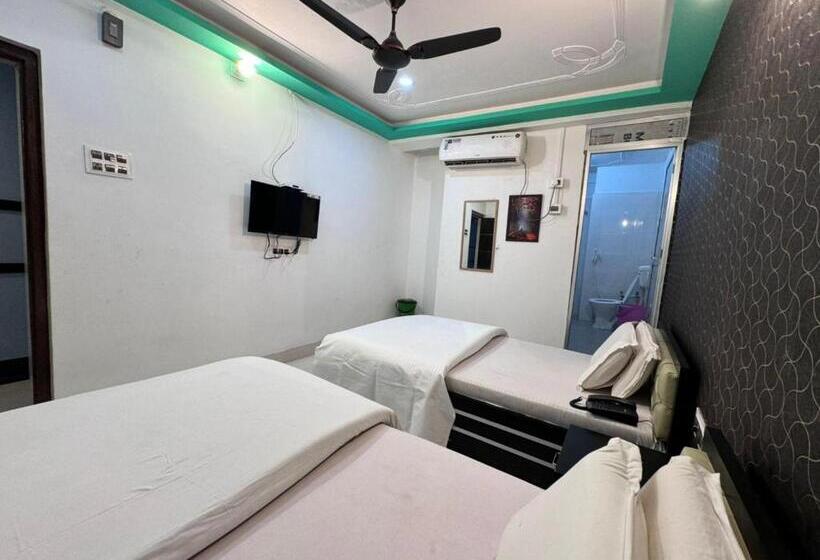 带大床的高级房间, Nalanda Inn Bihar