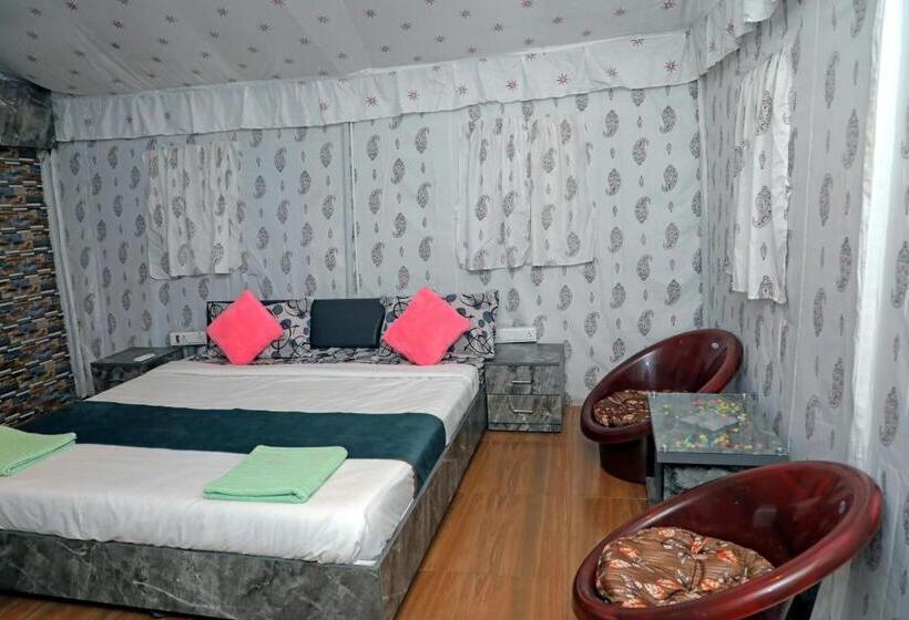 Standard Tent, The Gir Polo Club