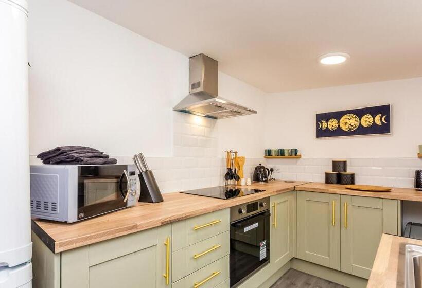 デラックスルーム, Room 02   Sandhaven Rooms Double