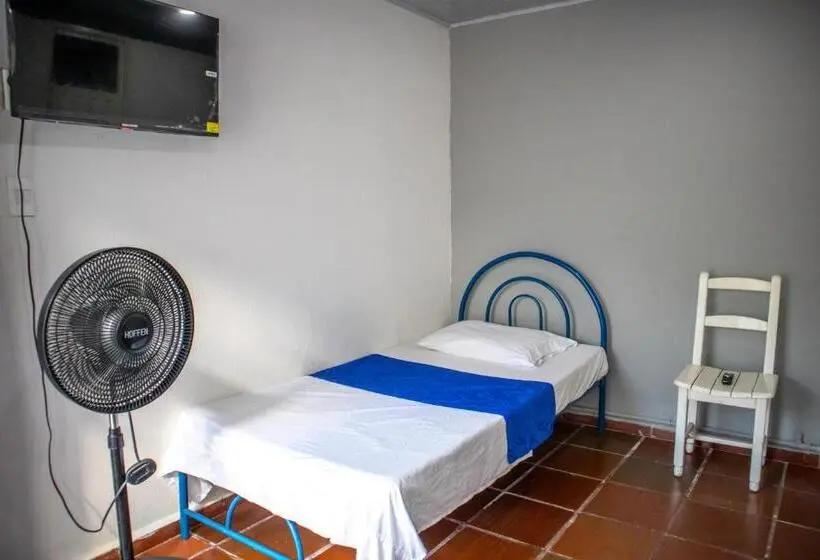 اتاق استاندارد سه نفره, Tecno Hotel La Negra