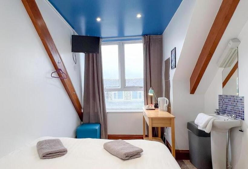 Номер Стандарт Совместная Ванная, Town Lodge