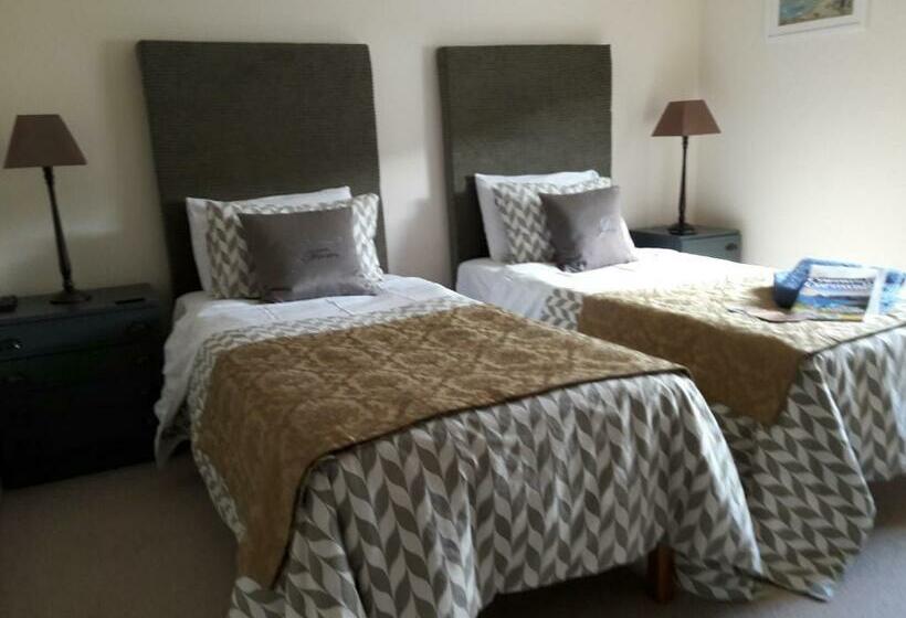 标准间, 6 The Net Loft