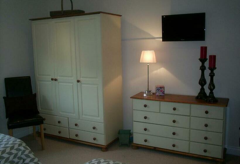 标准间, 6 The Net Loft