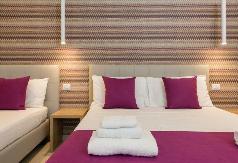 غرفة قياسية ثلاثية مطلة علي الحديقة, Bed And Breakfast Marlè