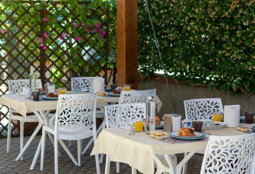 Номер Стандарт, Bed And Breakfast Marlè