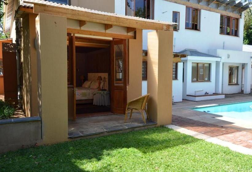 Четырехместный Номер Стандарт, Bed & Breakfast In Hatfield