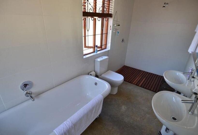 Номер Стандарт, Bed & Breakfast In Hatfield