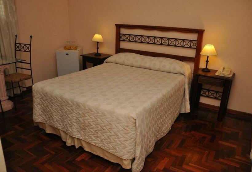 غرفة قياسية, Bulevar