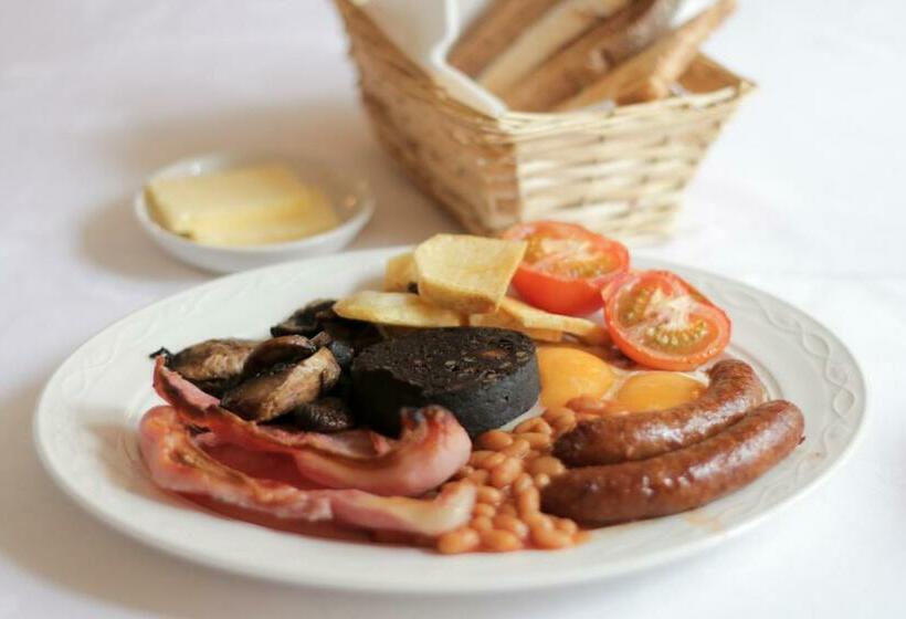 غرفة قياسية, Centre Of Britain