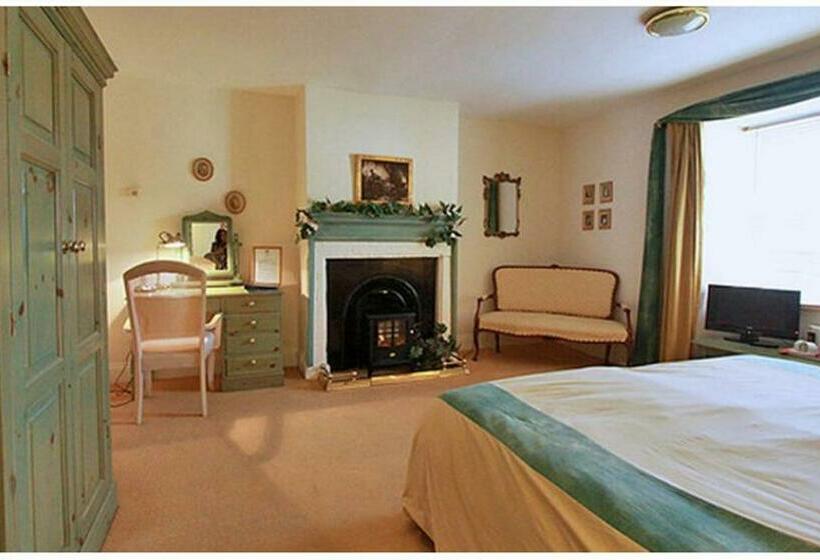 غرفة قياسية, Centre Of Britain