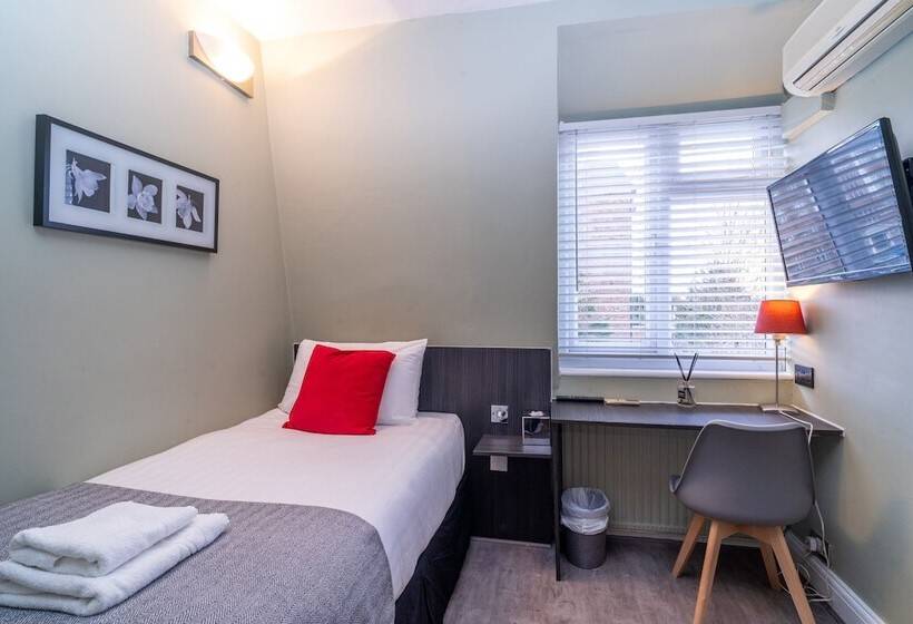 スタンダードシングルルーム, Croft Court