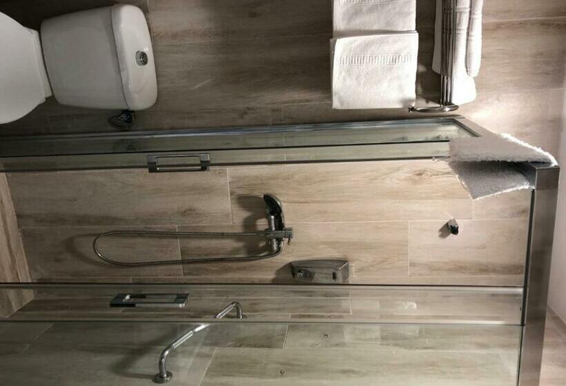 Quarto Estandar, Hospederia Imar