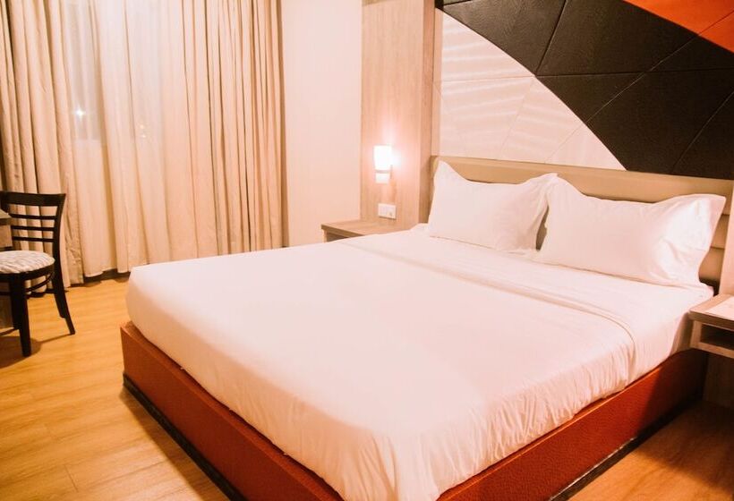 Номер Superior, The Golden Bay Hotel Batam