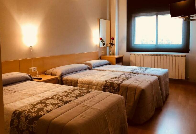 스탠다드 트리플 룸, Viñas 17