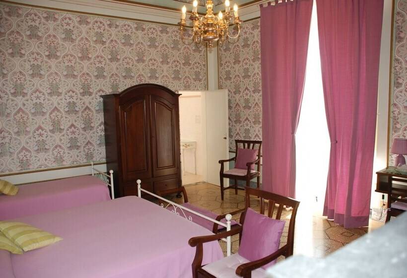 غرفة قياسية ثلاثية, Villarancia