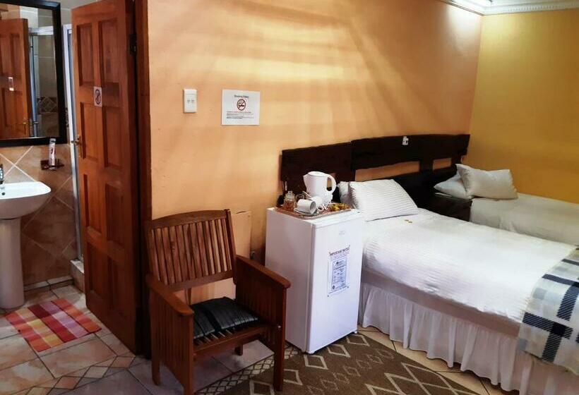 スタンダードルーム, Acre Of Africa Guest Venue