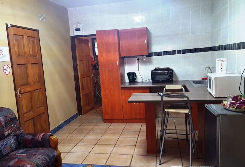 デラックスルーム, Acre Of Africa Guest Venue