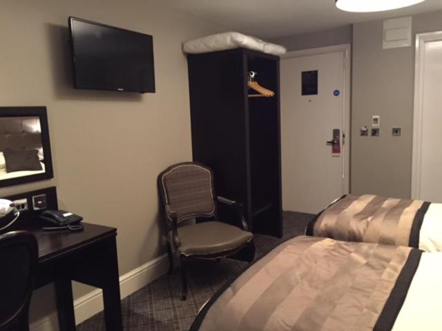 スタンダードルーム, The Angel Hotel Wetherspoon