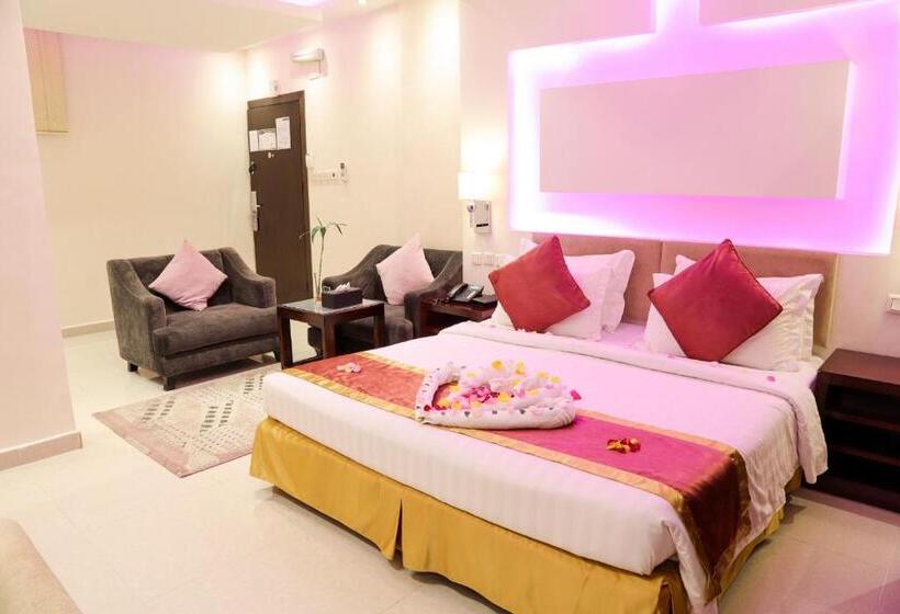 디럭스 스튜디오, رمز الفخامة