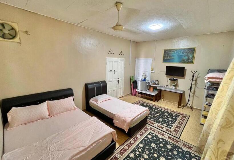 غرفة ديلوكس عائلية, Cozy Gl Roomstay Arau