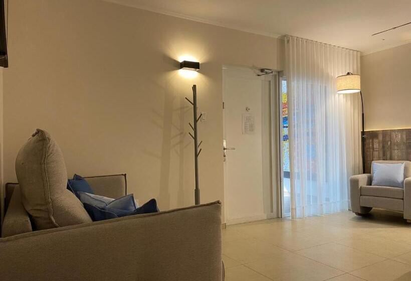 اتاق لوکس با تخت بزرگ, Aruba Boutique & Art Hotel, Bw Signature Collection Only Adults