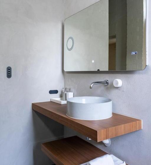 غرفة ديلوكس, In The Brick Spa And