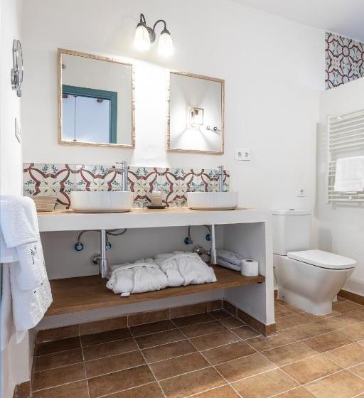 غرفة قياسية, Rural Virgen María