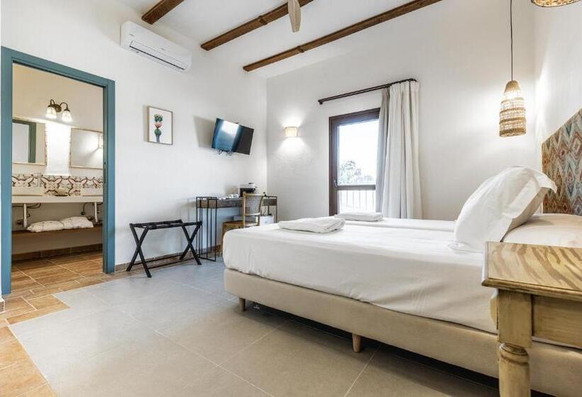 غرفة قياسية, Rural Virgen María