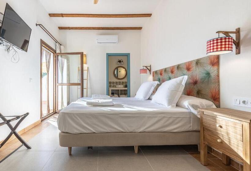 جناح مزود بتراس, Rural Virgen María