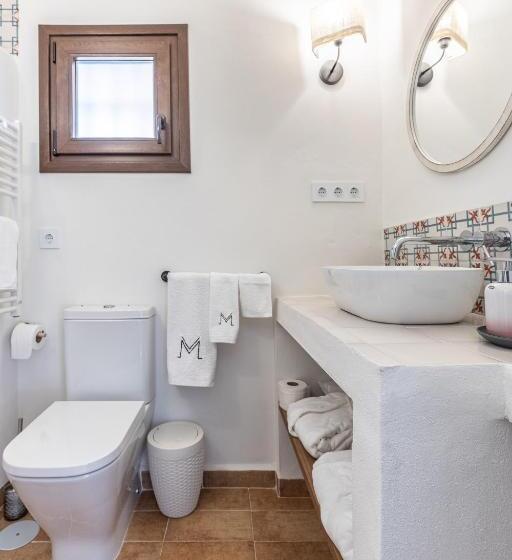 غرفة قياسية مزوَّدة بتراس, Rural Virgen María